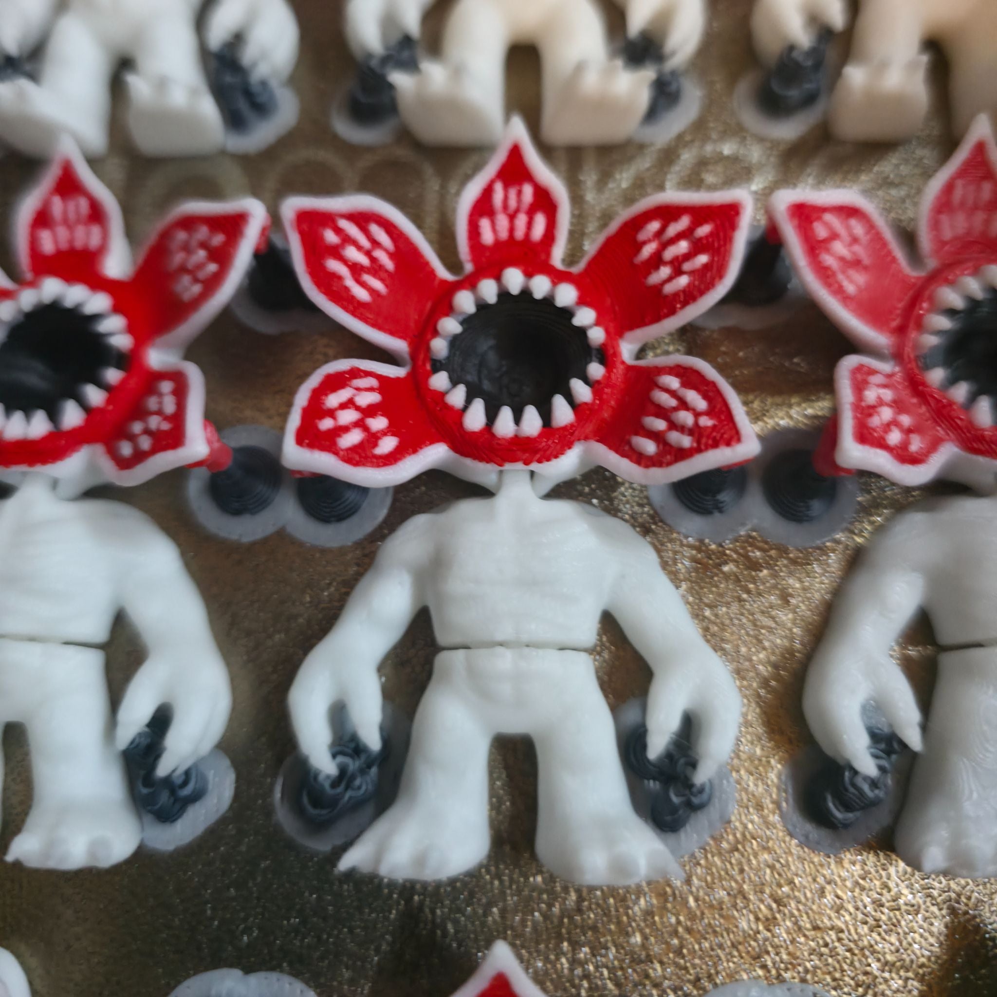Stranger Things SnowWhite Demogorgon Keychain – Handcrafted 3D Printed Collectible