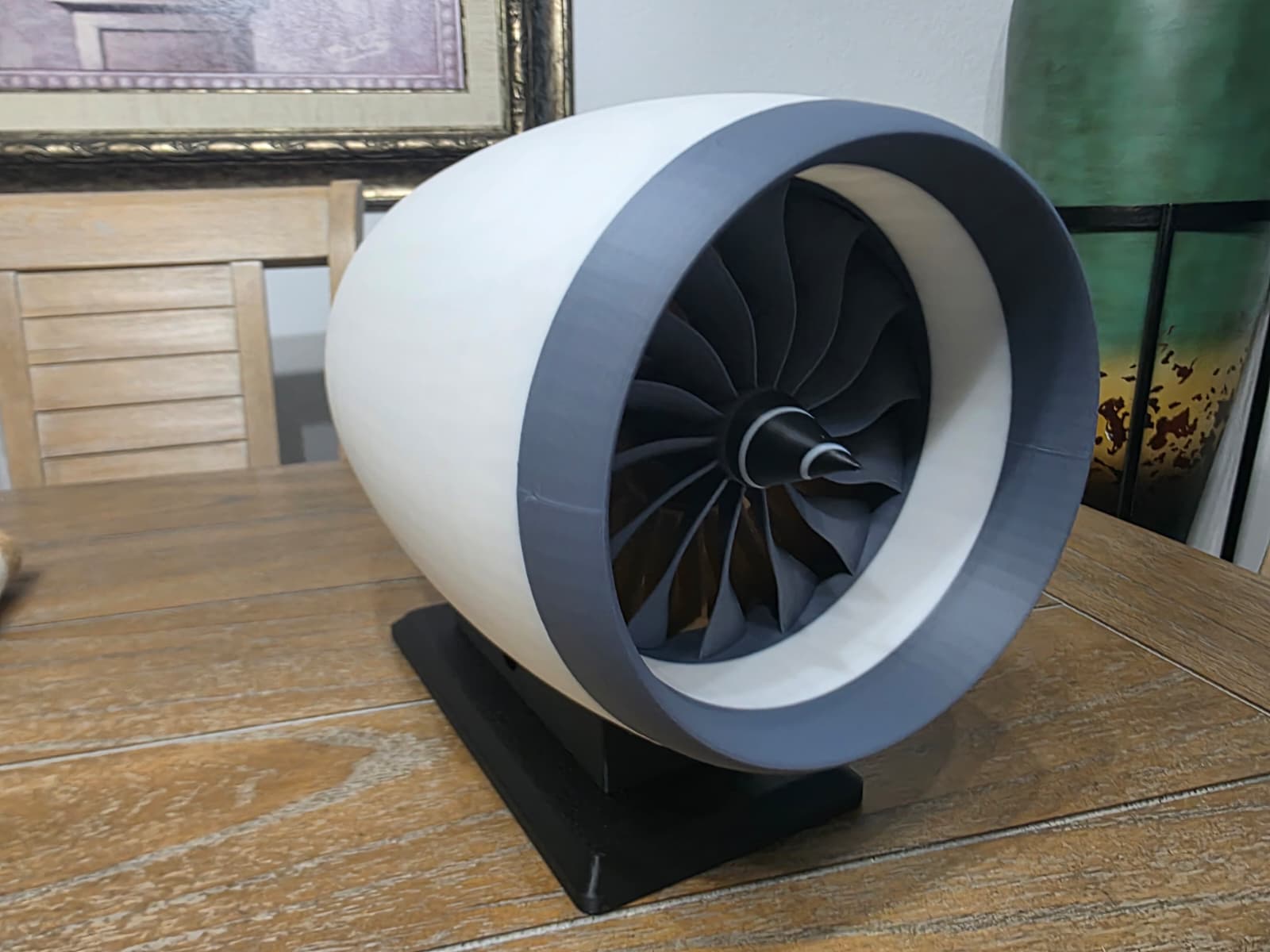 Large-Scale Turbofan Engine Replica | Premium Aerospace Display Model by 3D Nuke Toyz