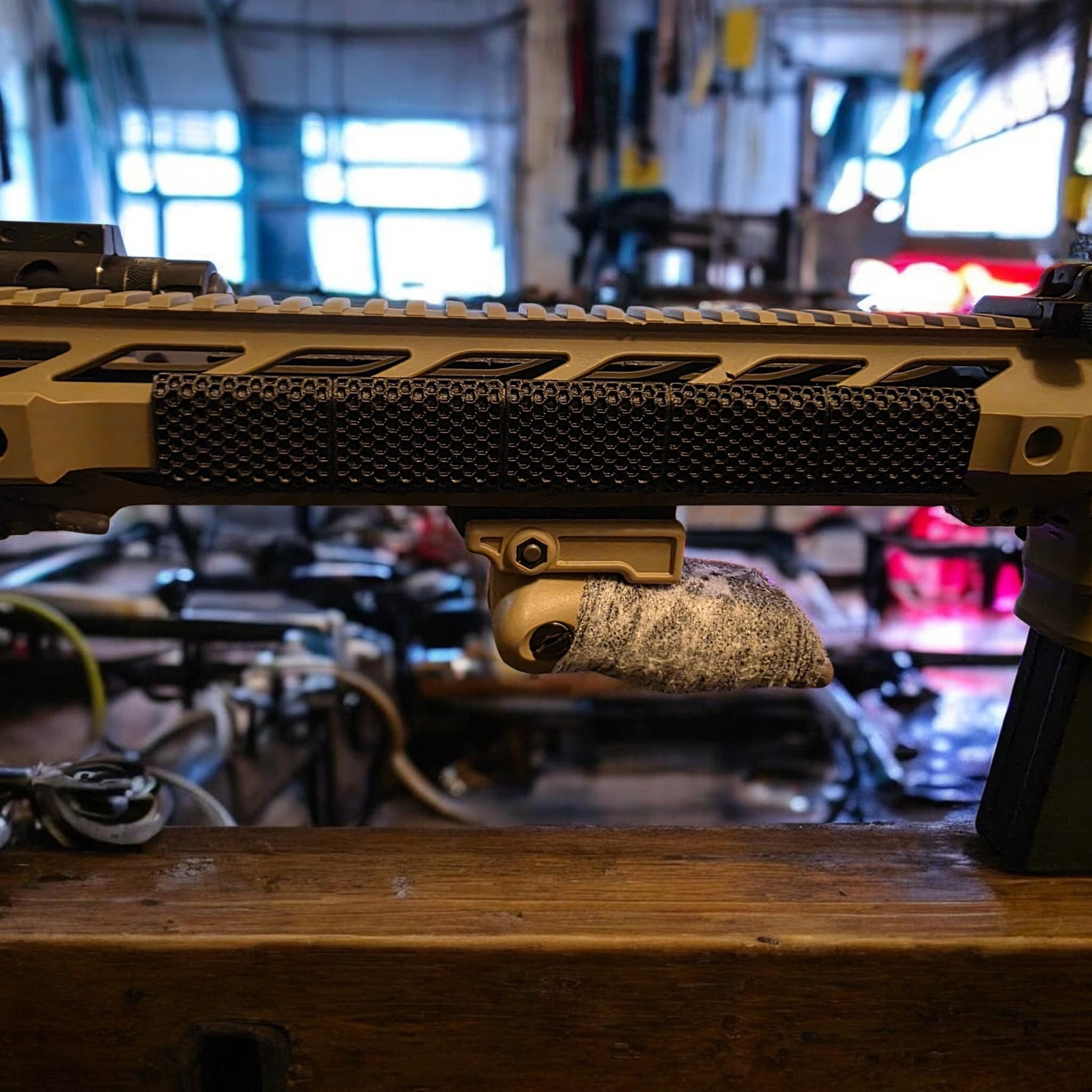 M-LOK Honeycomb Rail Covers - (6-Piece Set) High-Grip Tactical Handguard Panels (6-Piece Set) | 3D Nuke Toyz